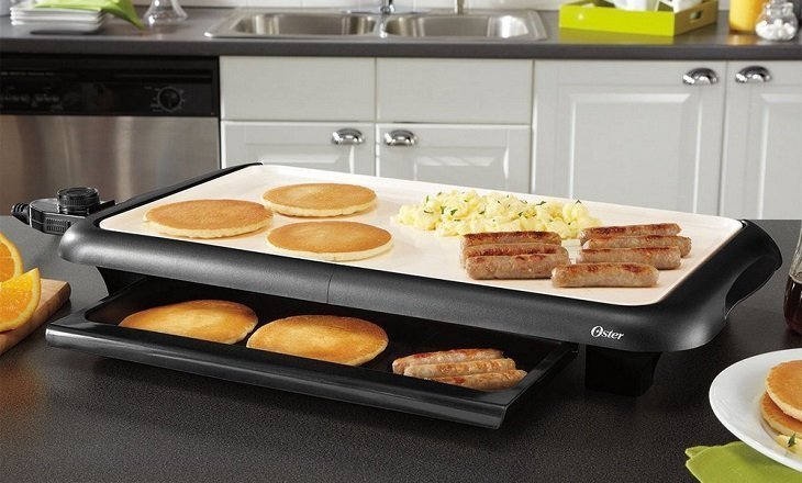 Best Griddle Pan for Pancakes (6 Picks for Even Browning)
