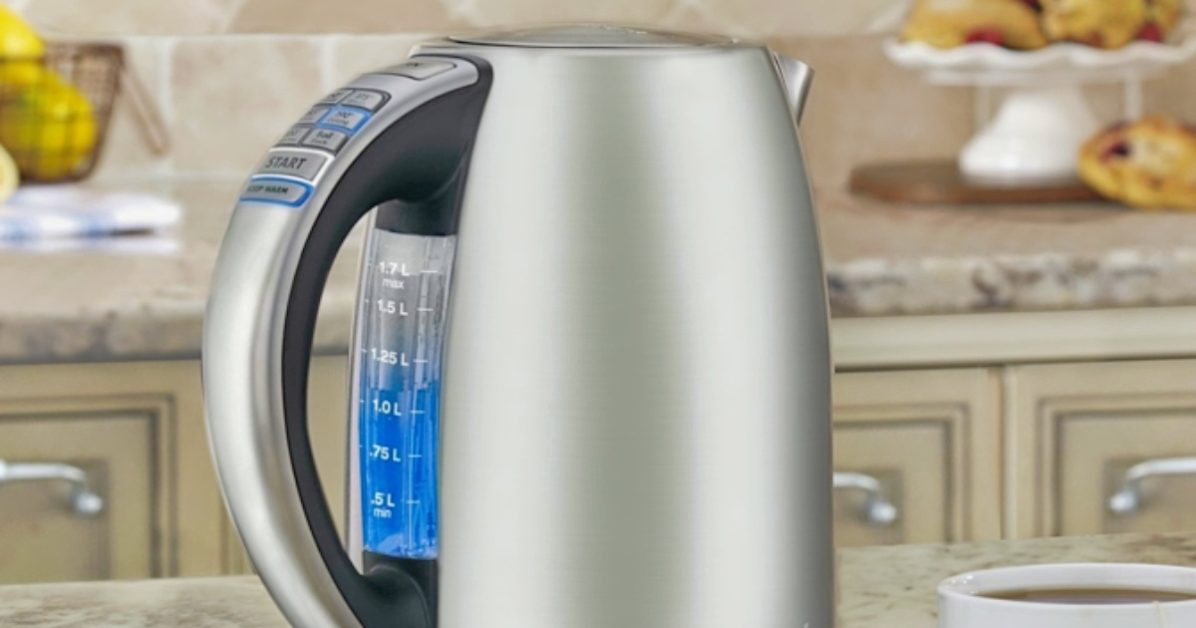 How does an electric kettle work?